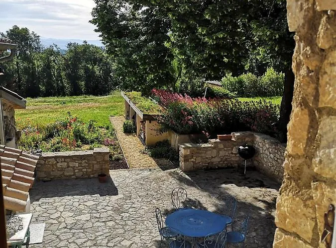 Bed & Breakfast Chez Nathalie Et Raphael *