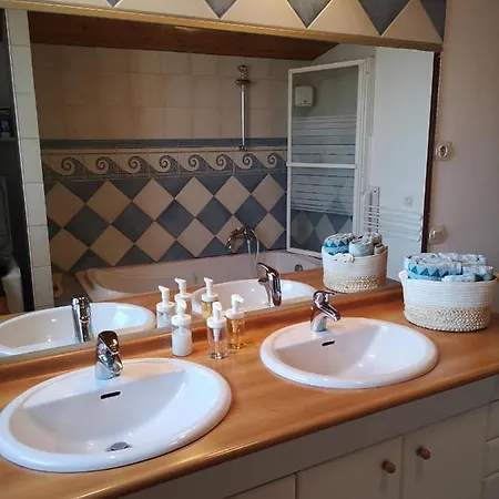 Bed & Breakfast Chez Nathalie Et Raphael Grane